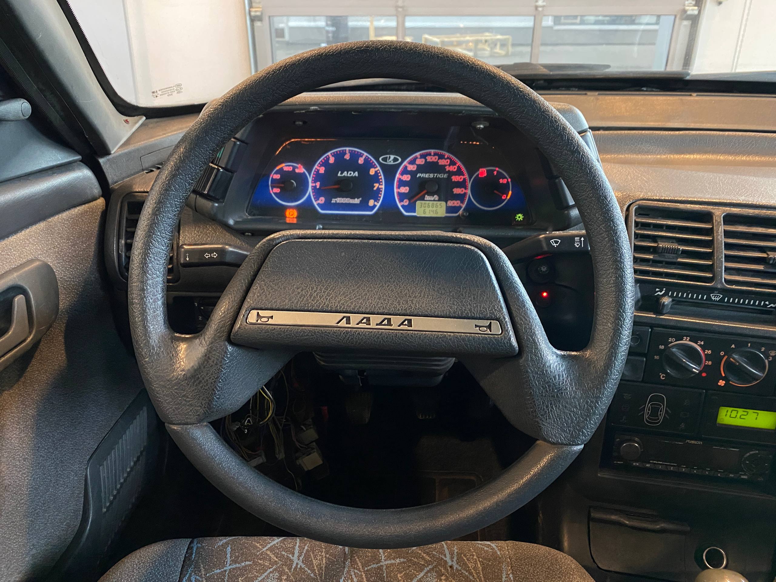 LADA 2110