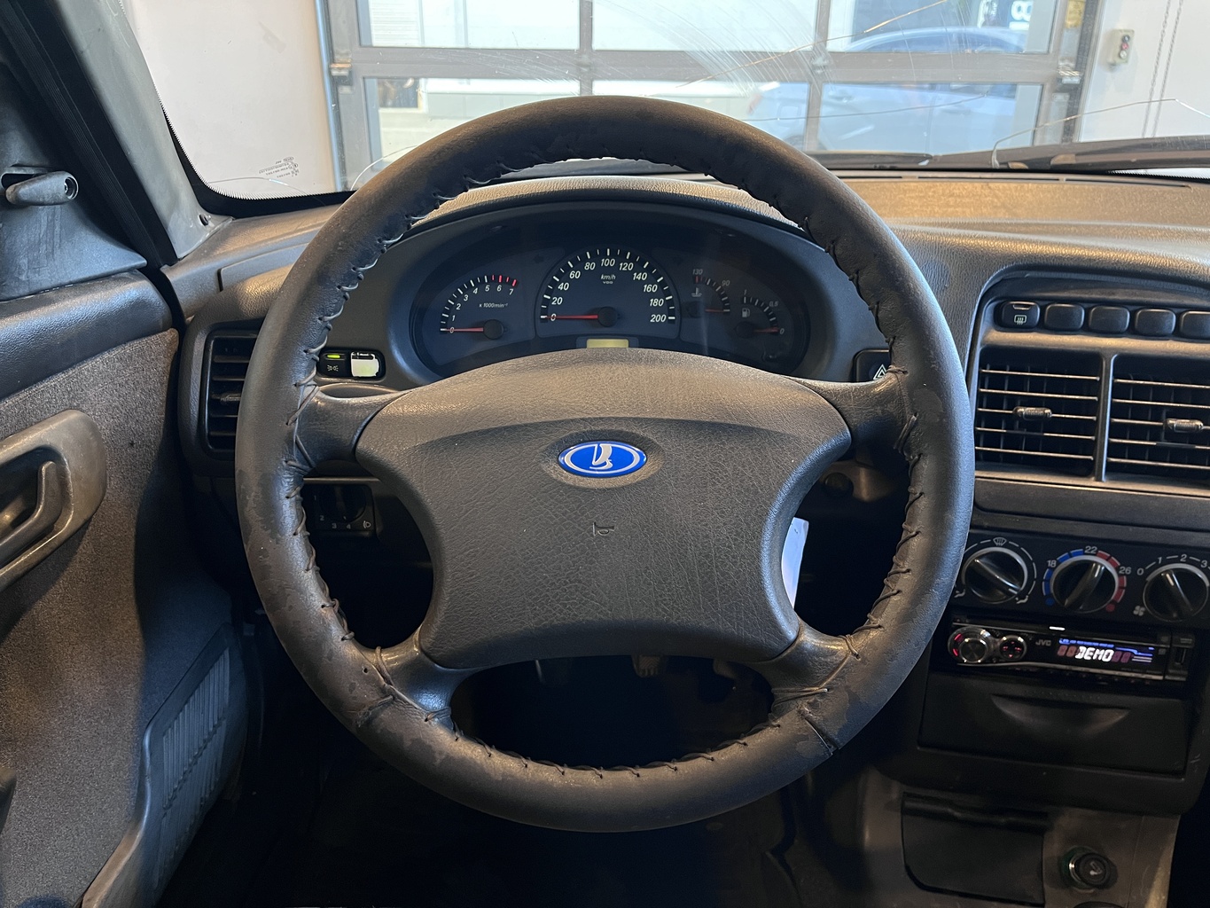 LADA 2112