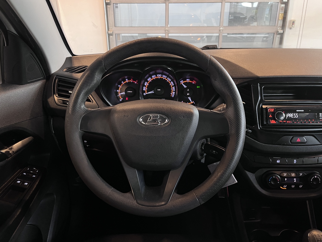 LADA VESTA