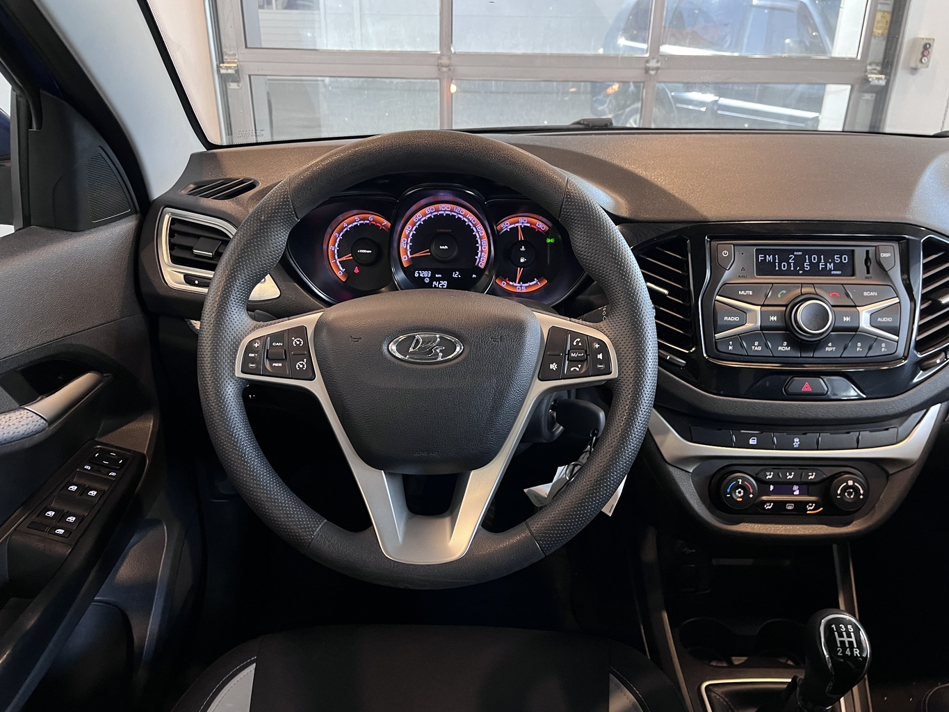 LADA VESTA