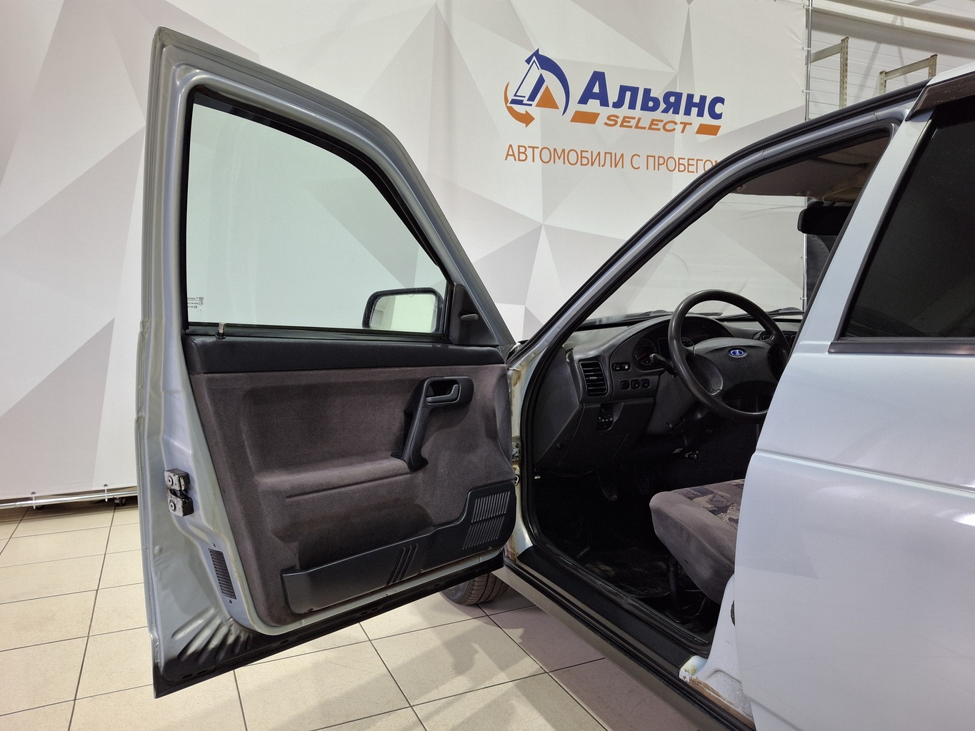 LADA 2112
