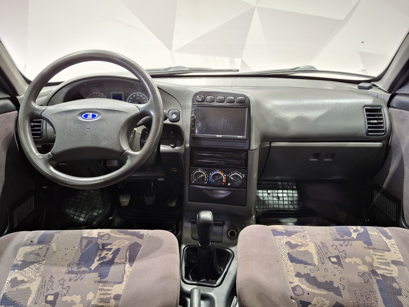 LADA 2112