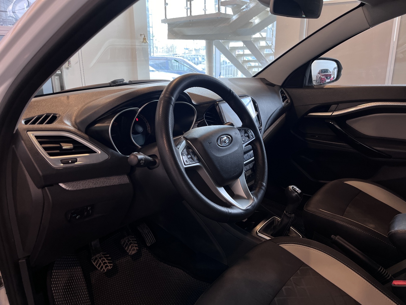 LADA VESTA