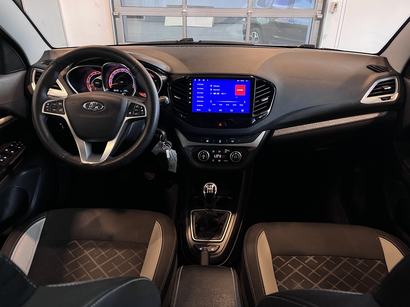 LADA VESTA