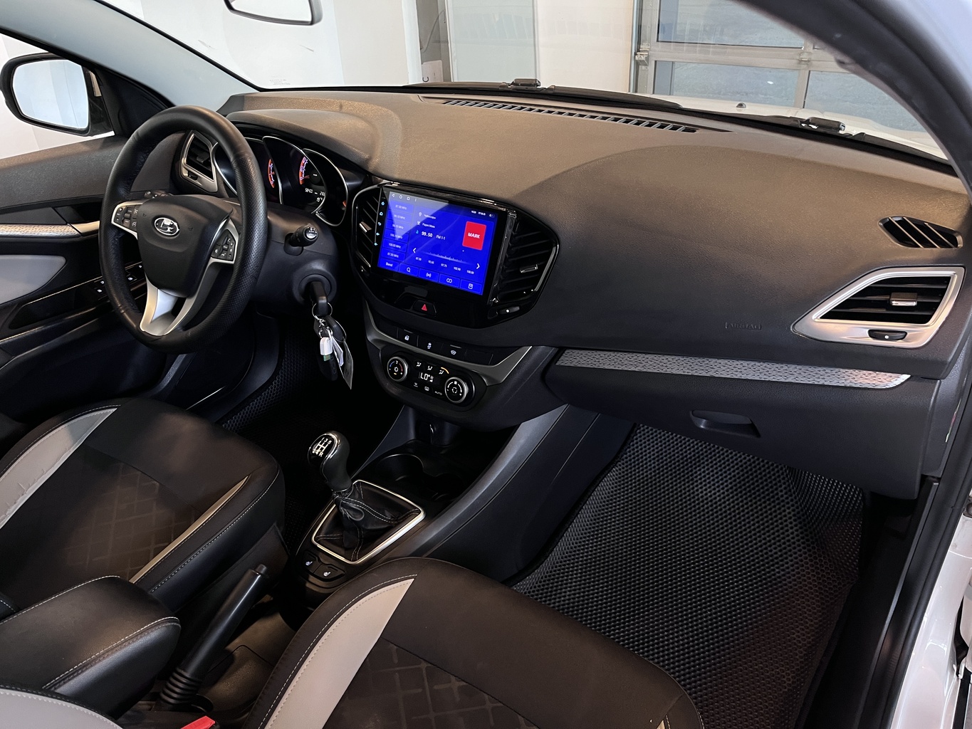 LADA VESTA