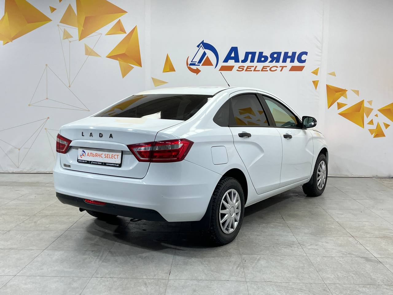 LADA VESTA