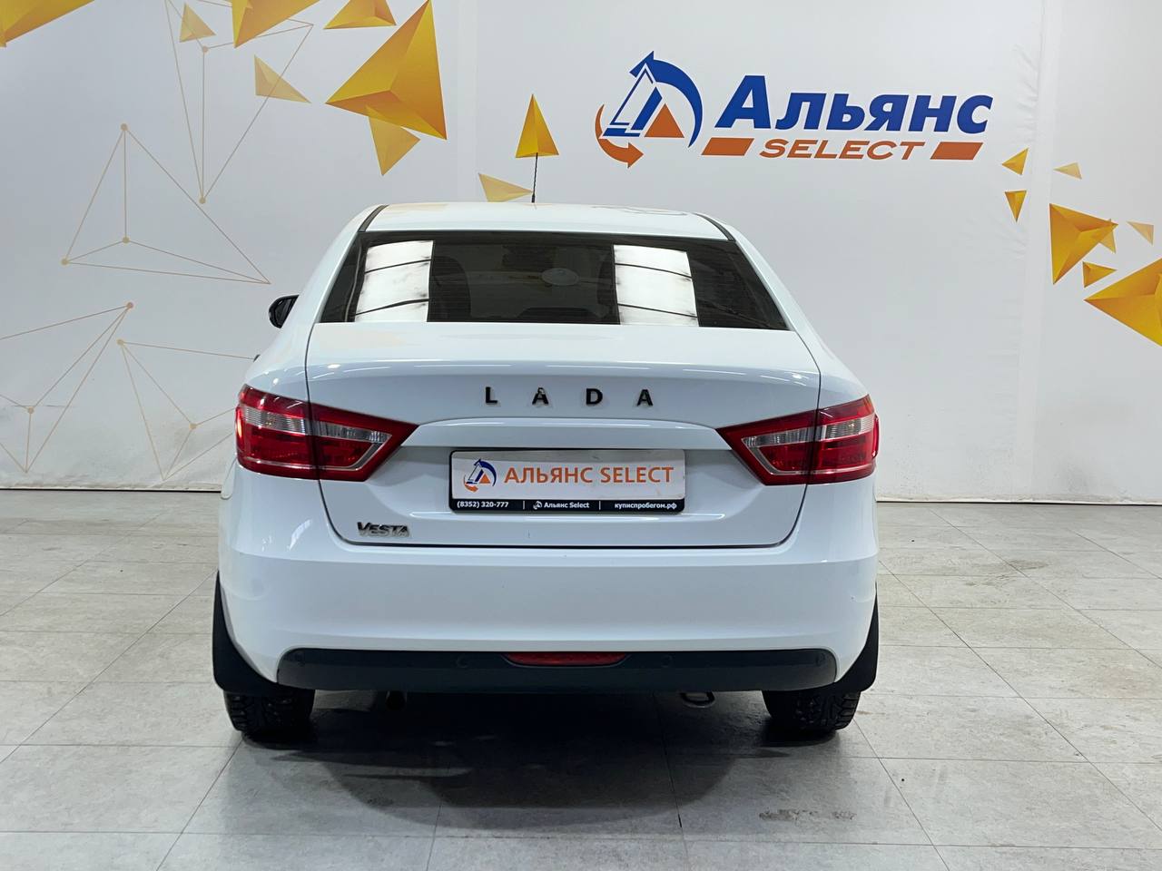 LADA VESTA
