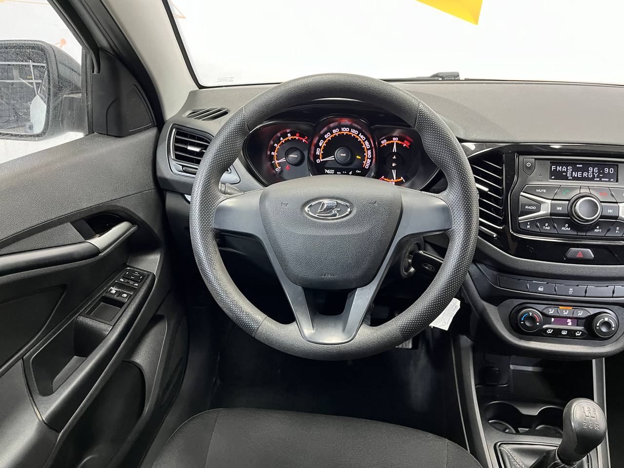 LADA VESTA