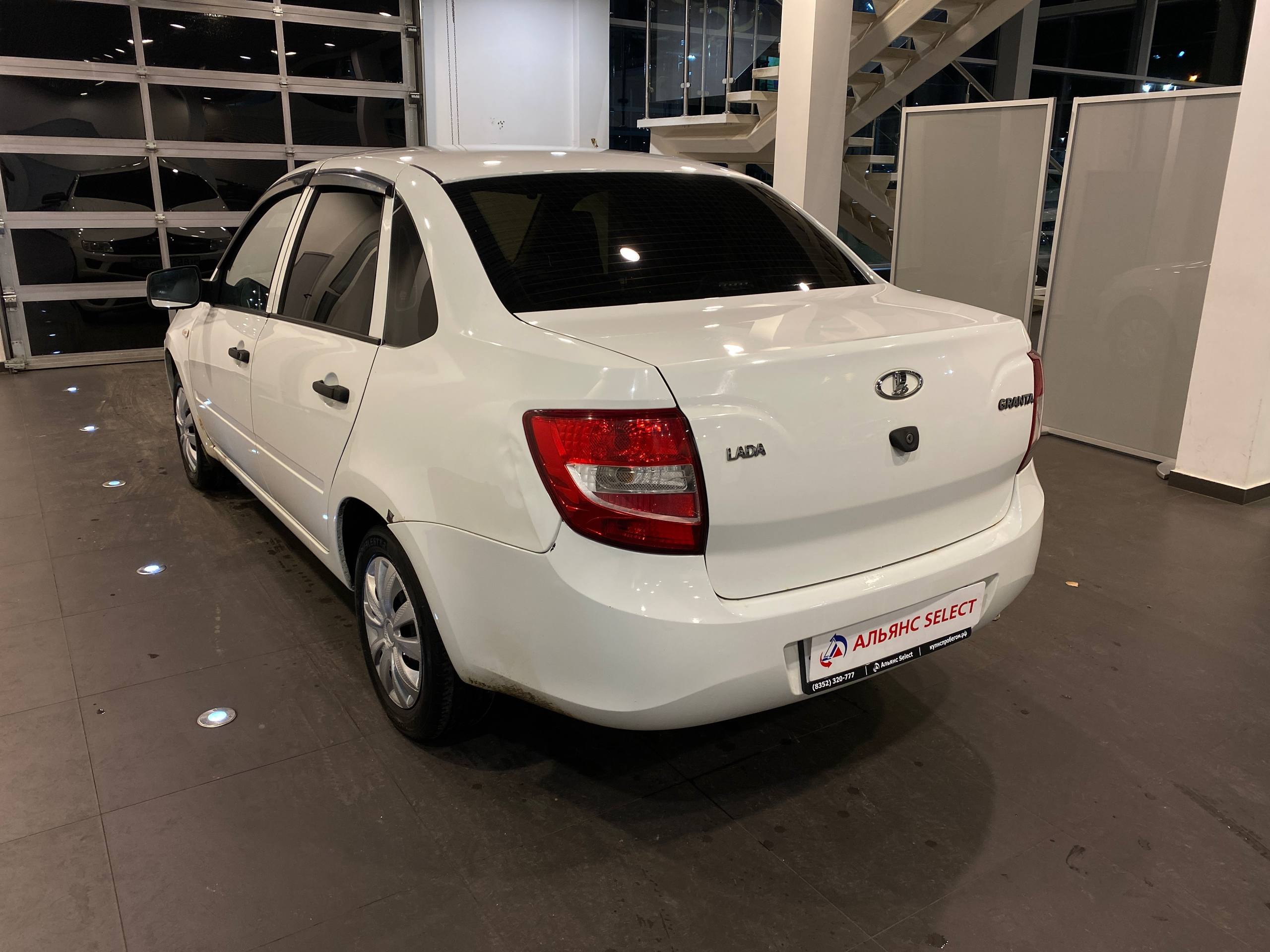 LADA GRANTA