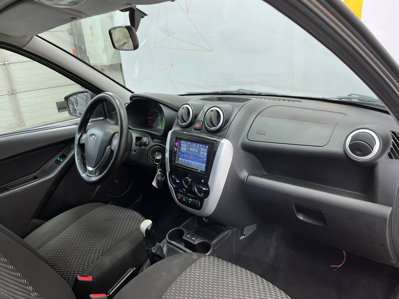 LADA GRANTA