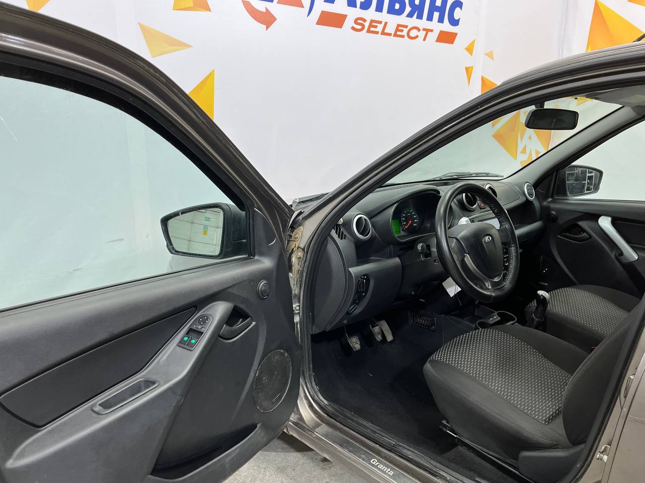 LADA GRANTA