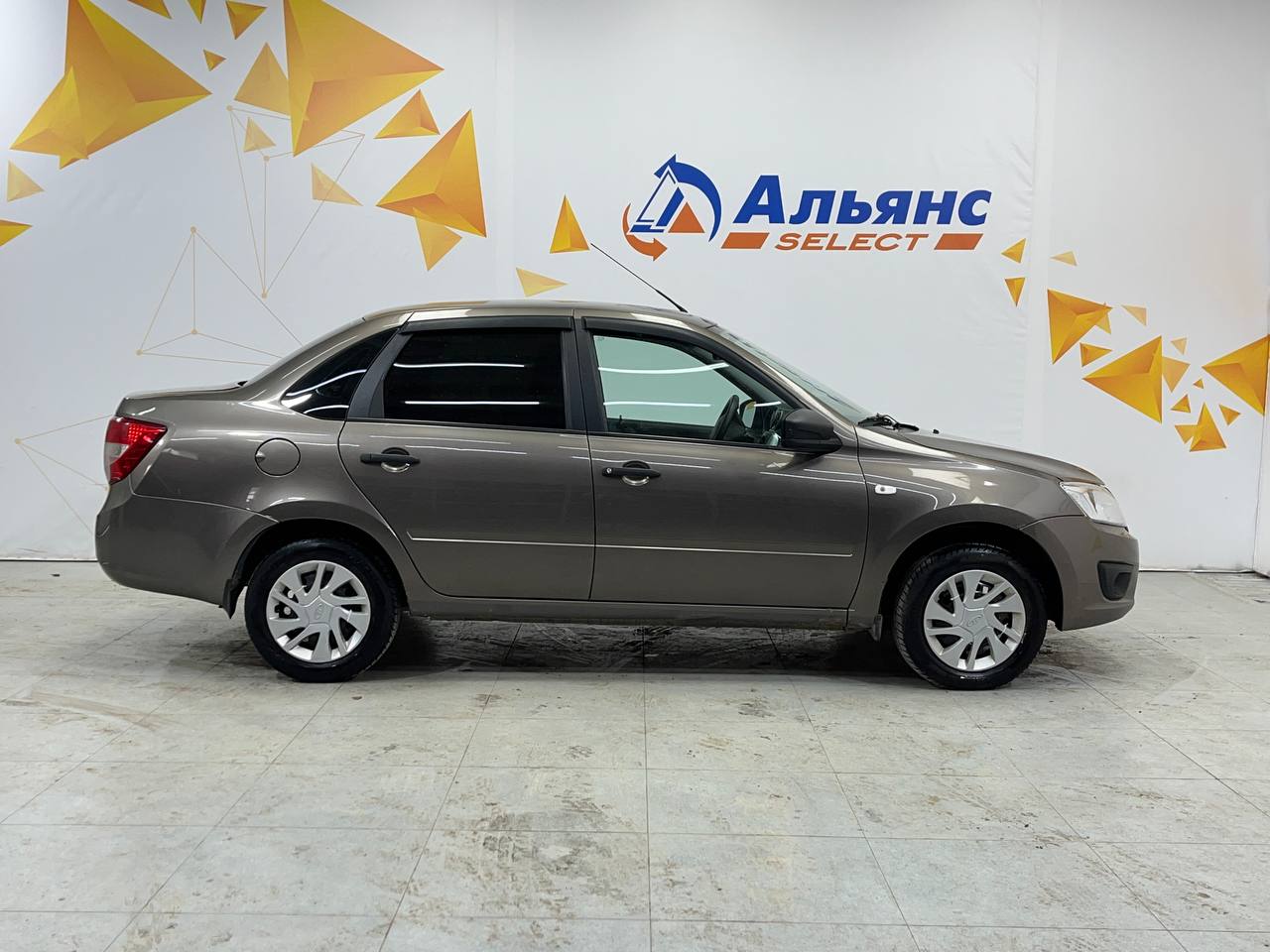 LADA GRANTA