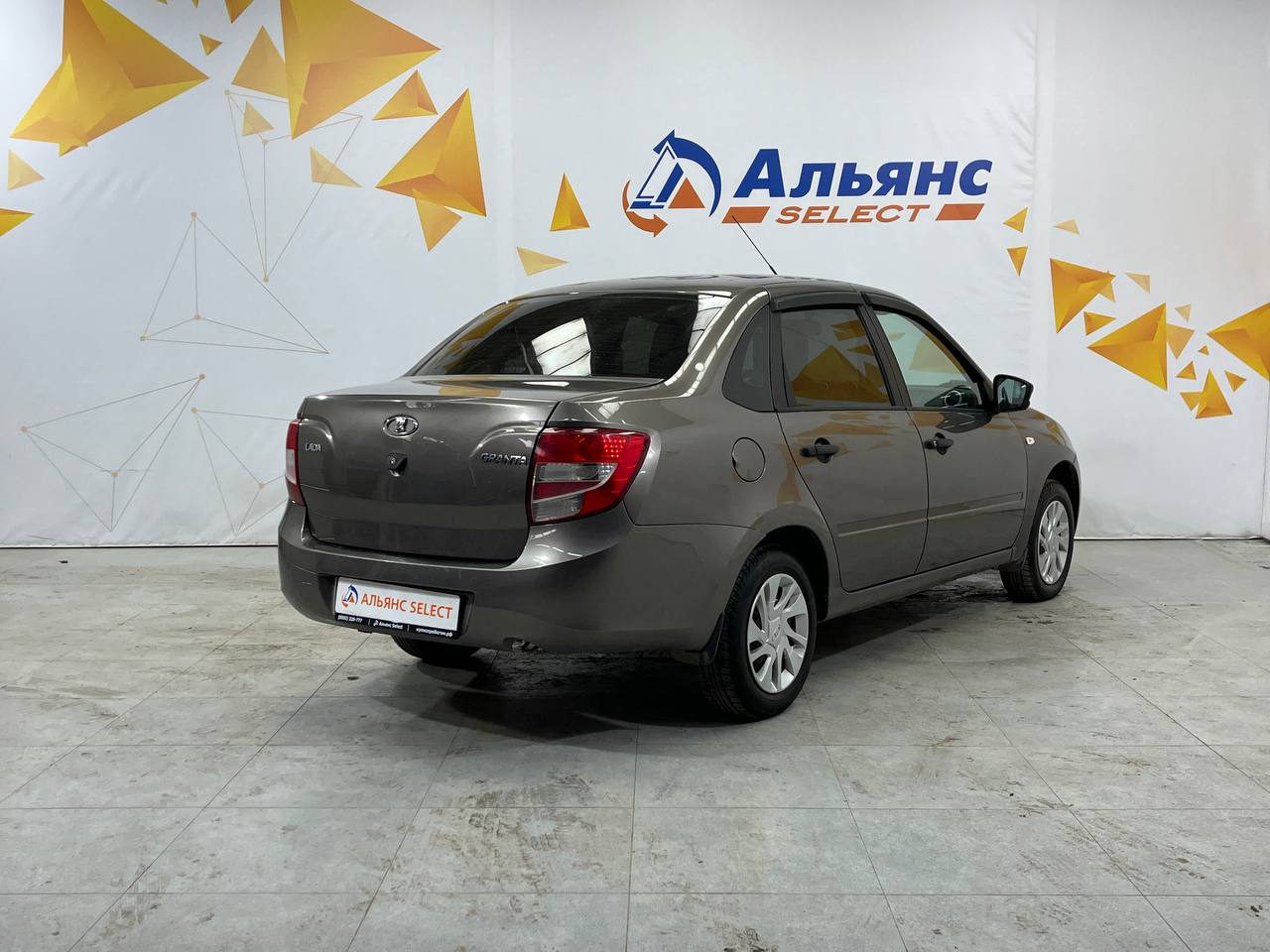 LADA GRANTA