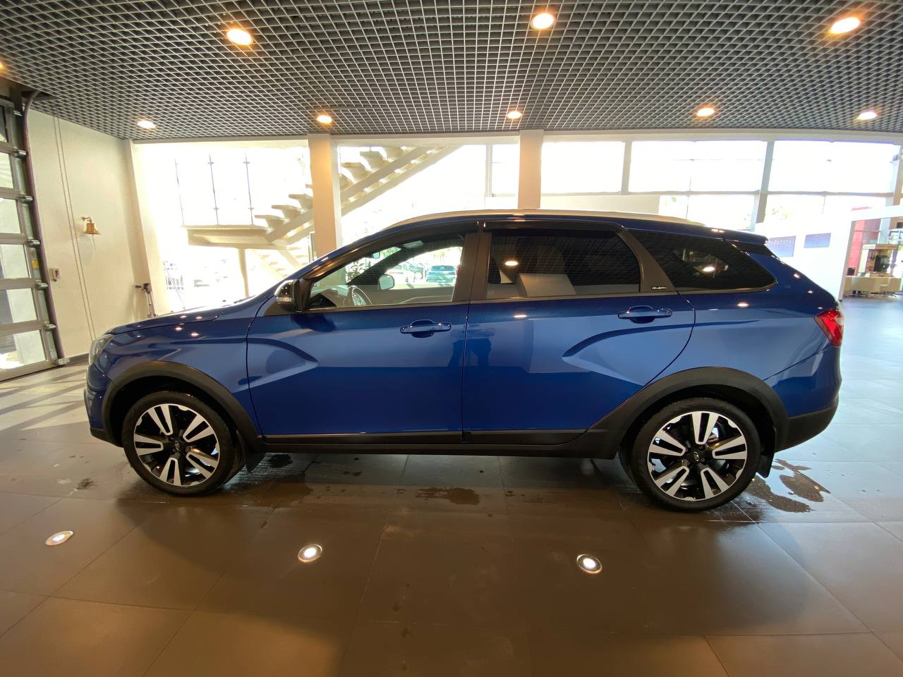LADA VESTA
