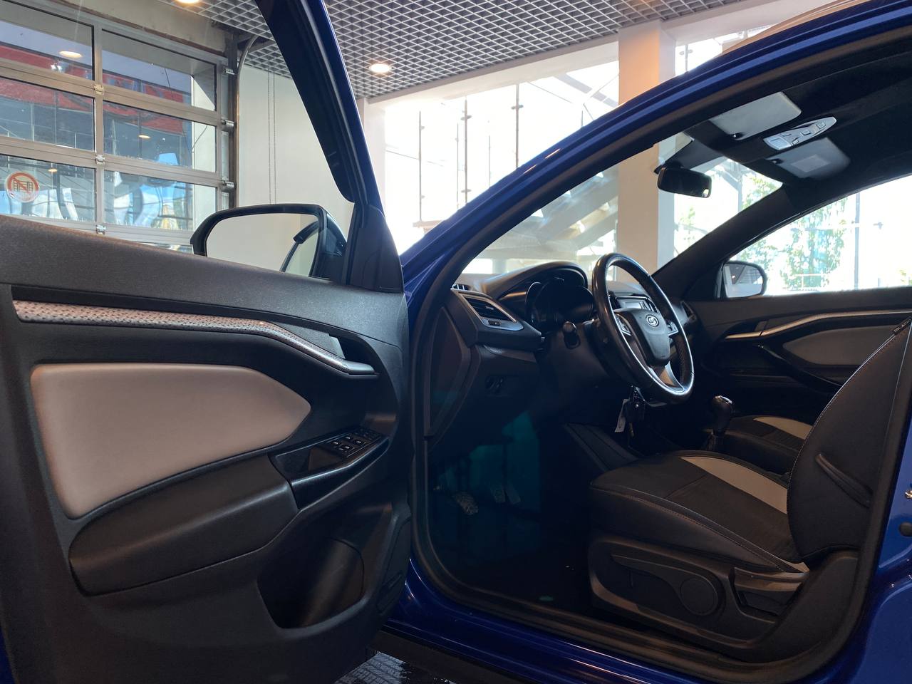 LADA VESTA