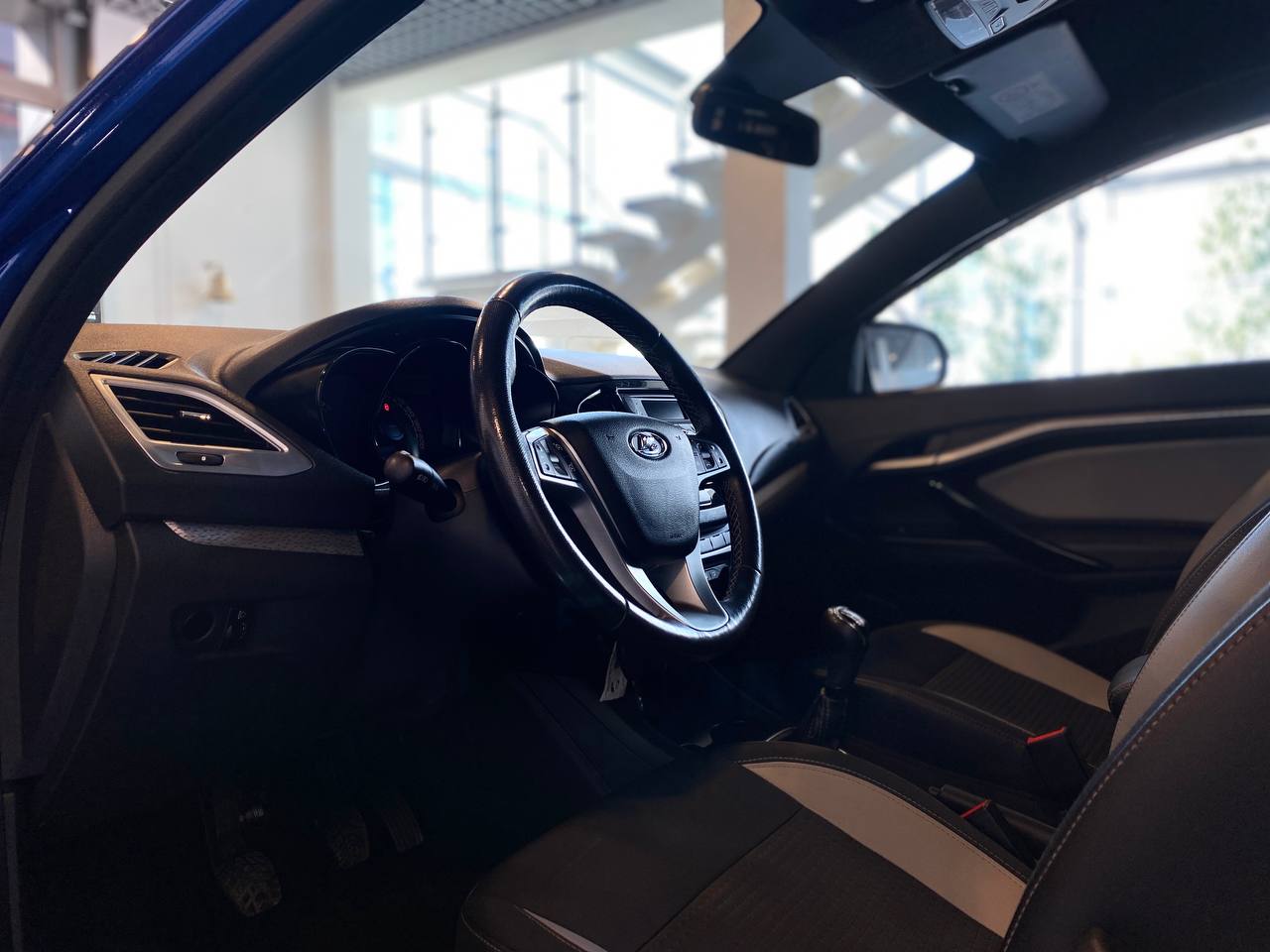 LADA VESTA