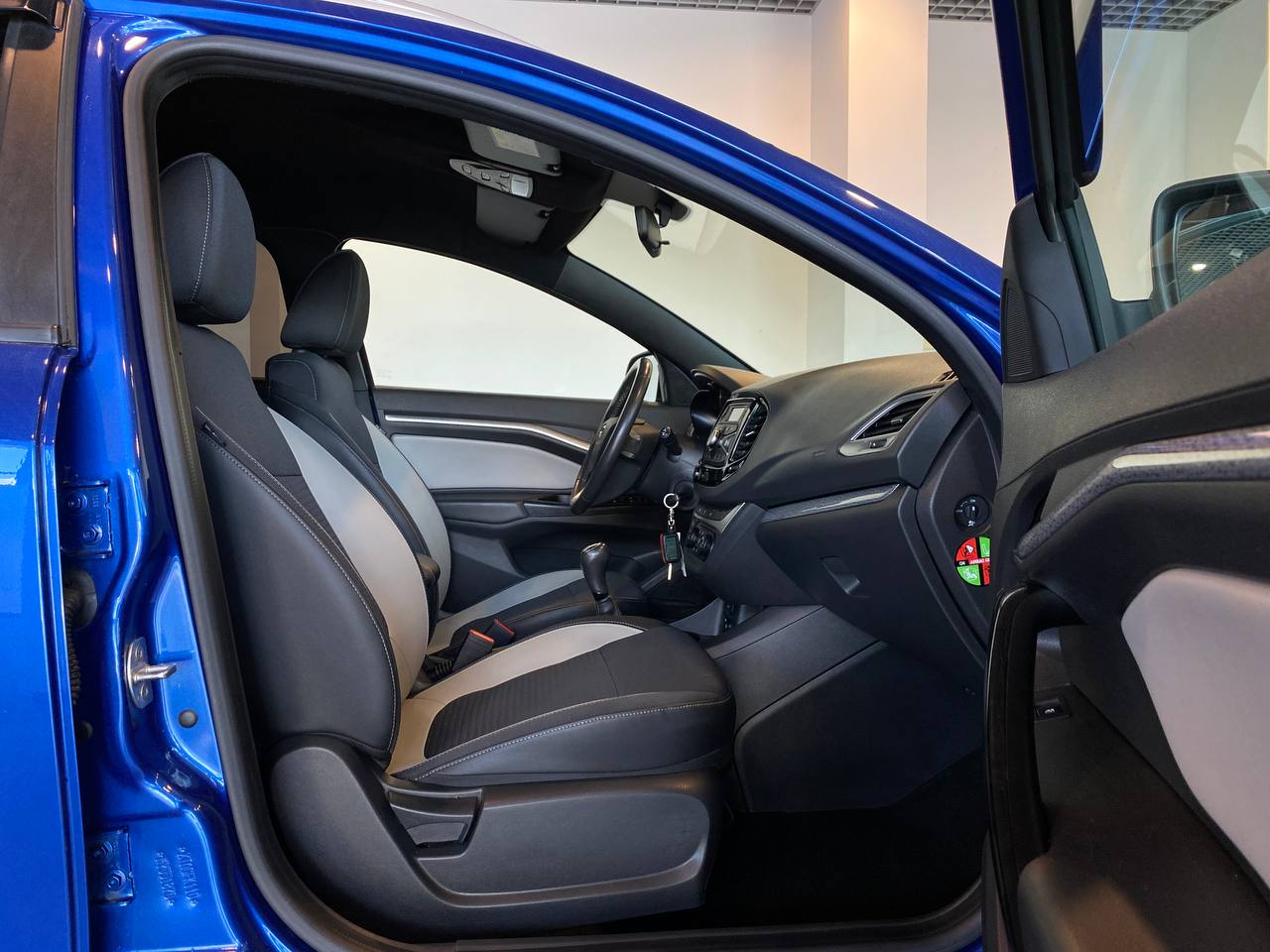 LADA VESTA