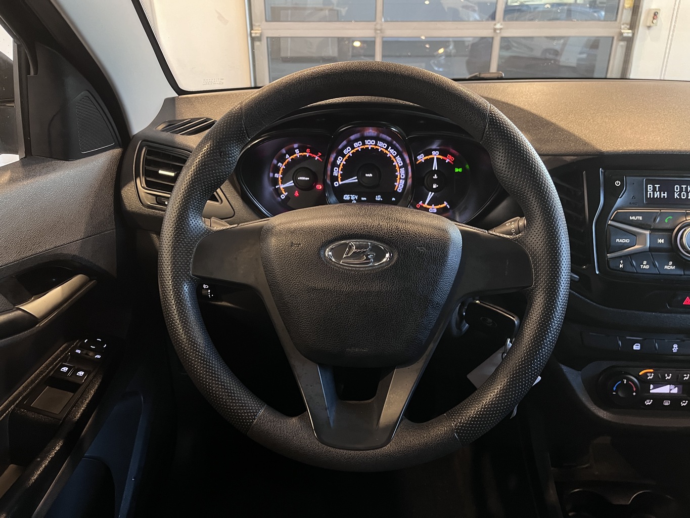 LADA VESTA
