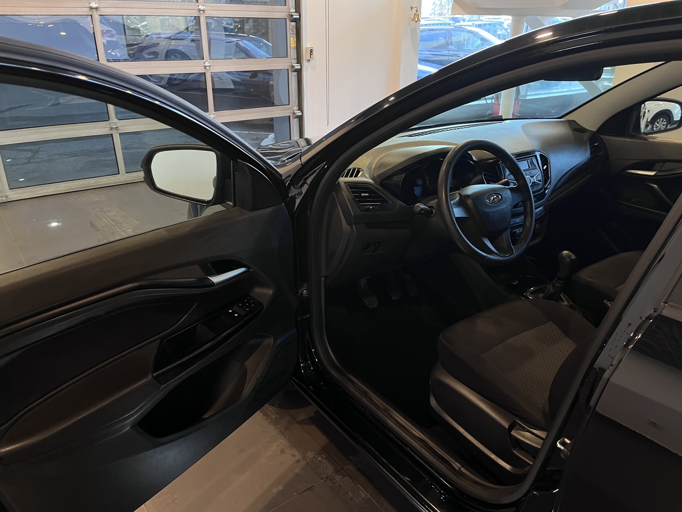 LADA VESTA