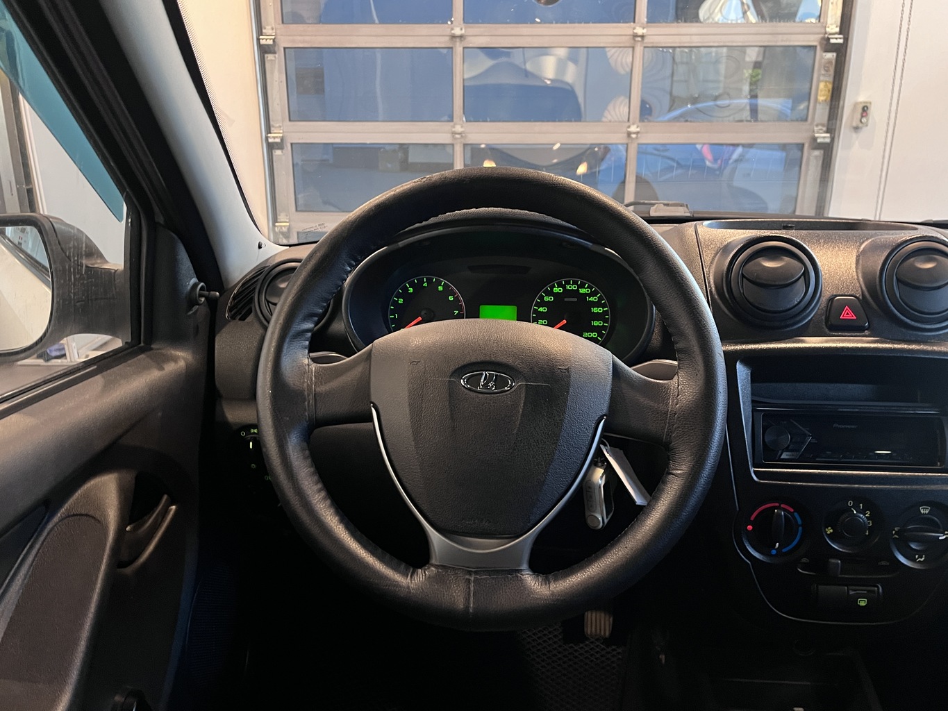 LADA GRANTA