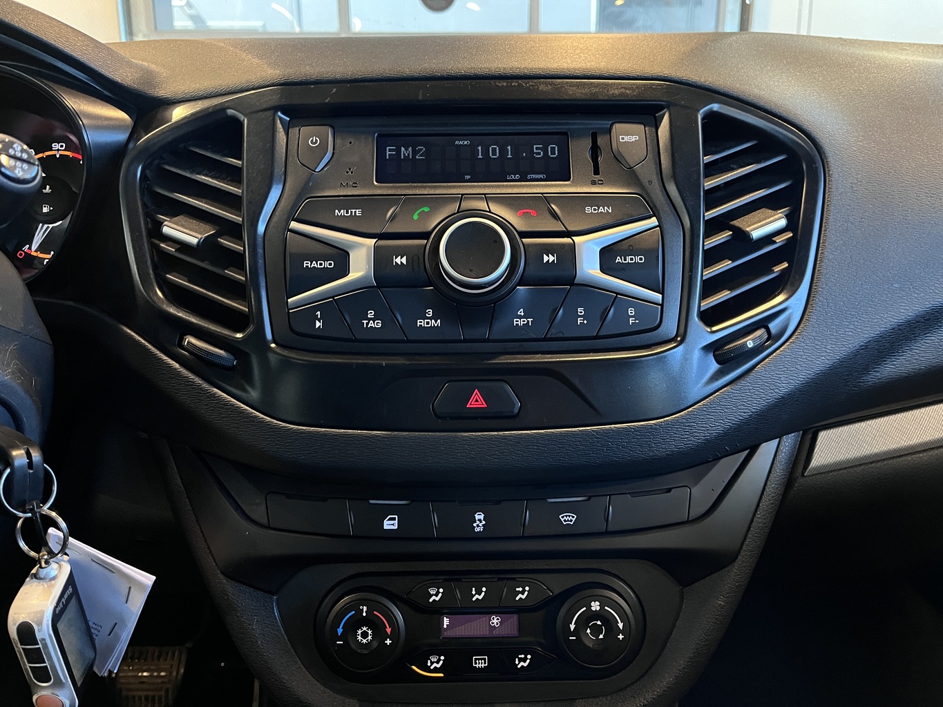 LADA VESTA