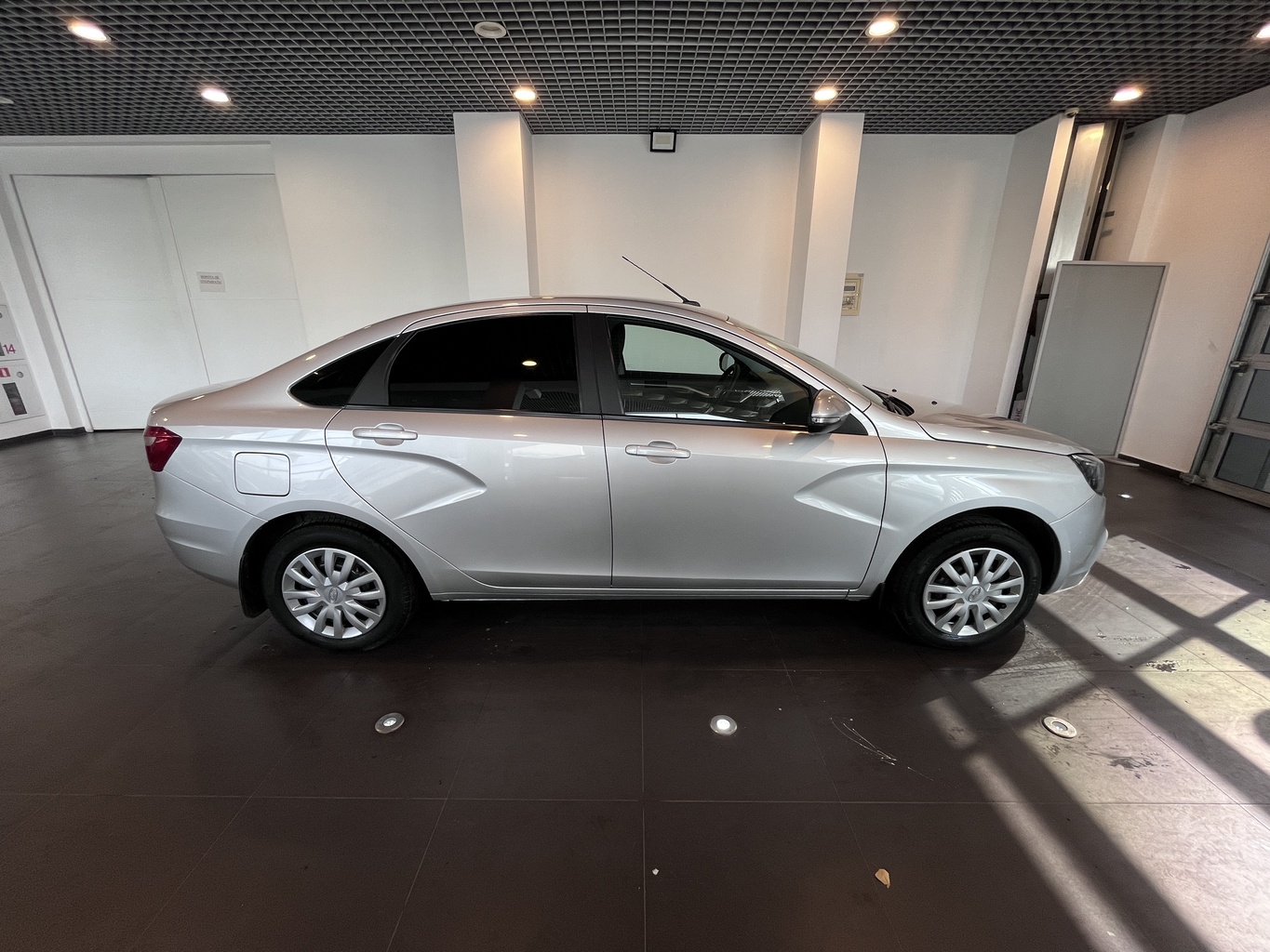 LADA VESTA