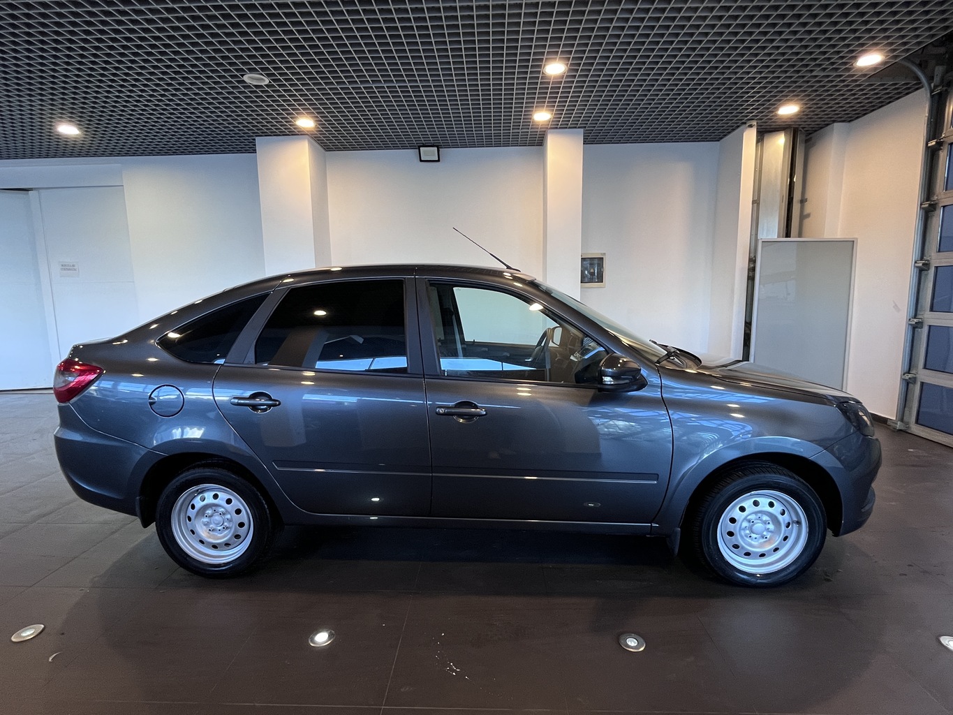 LADA GRANTA