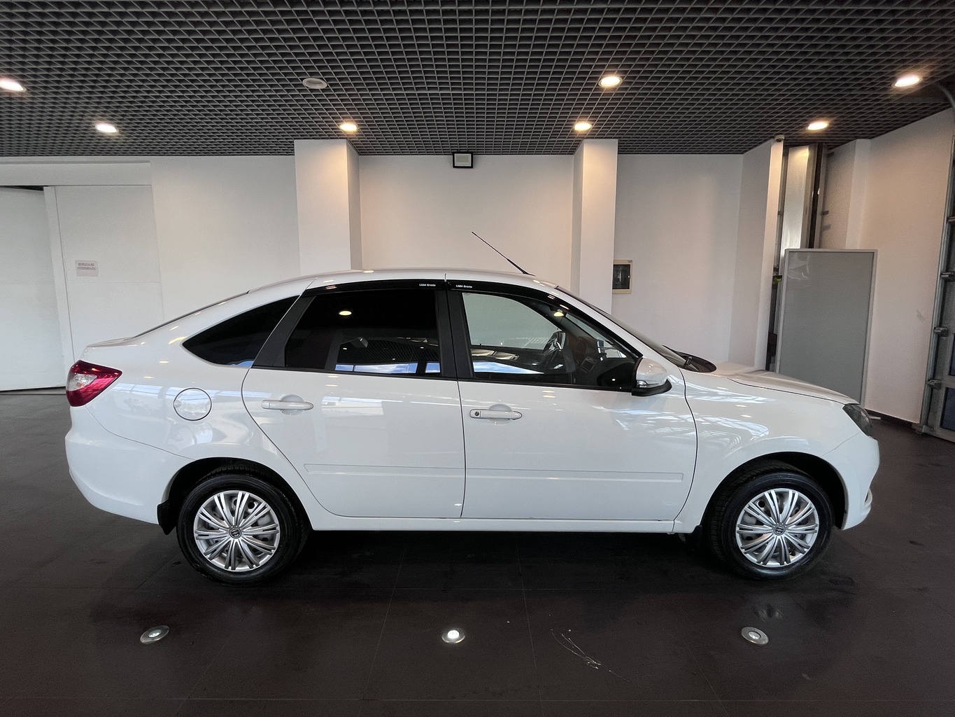 LADA GRANTA