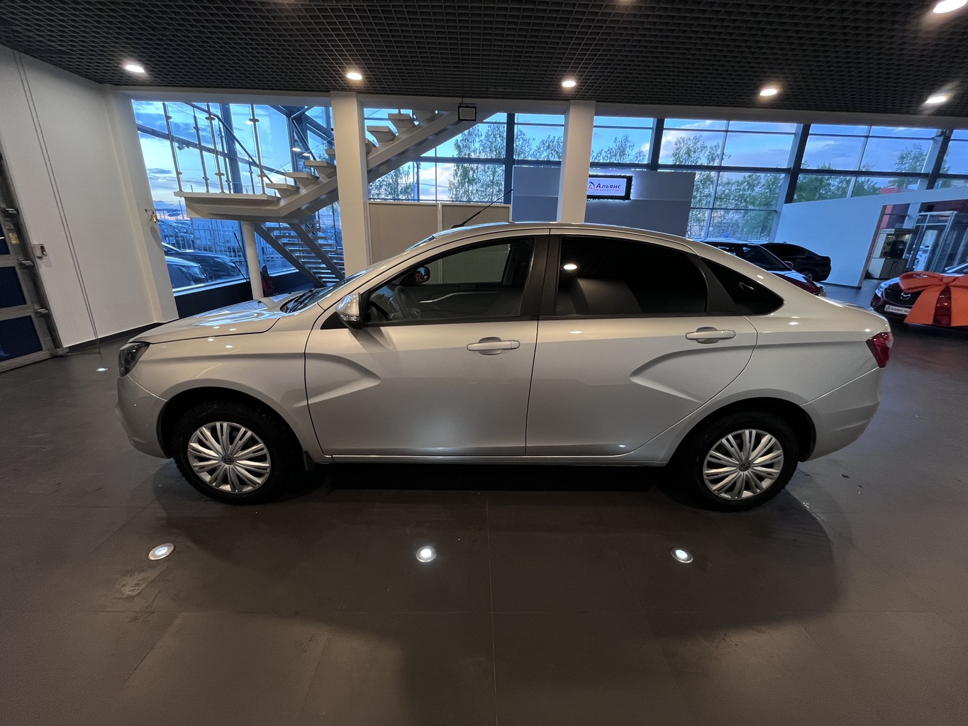 LADA VESTA