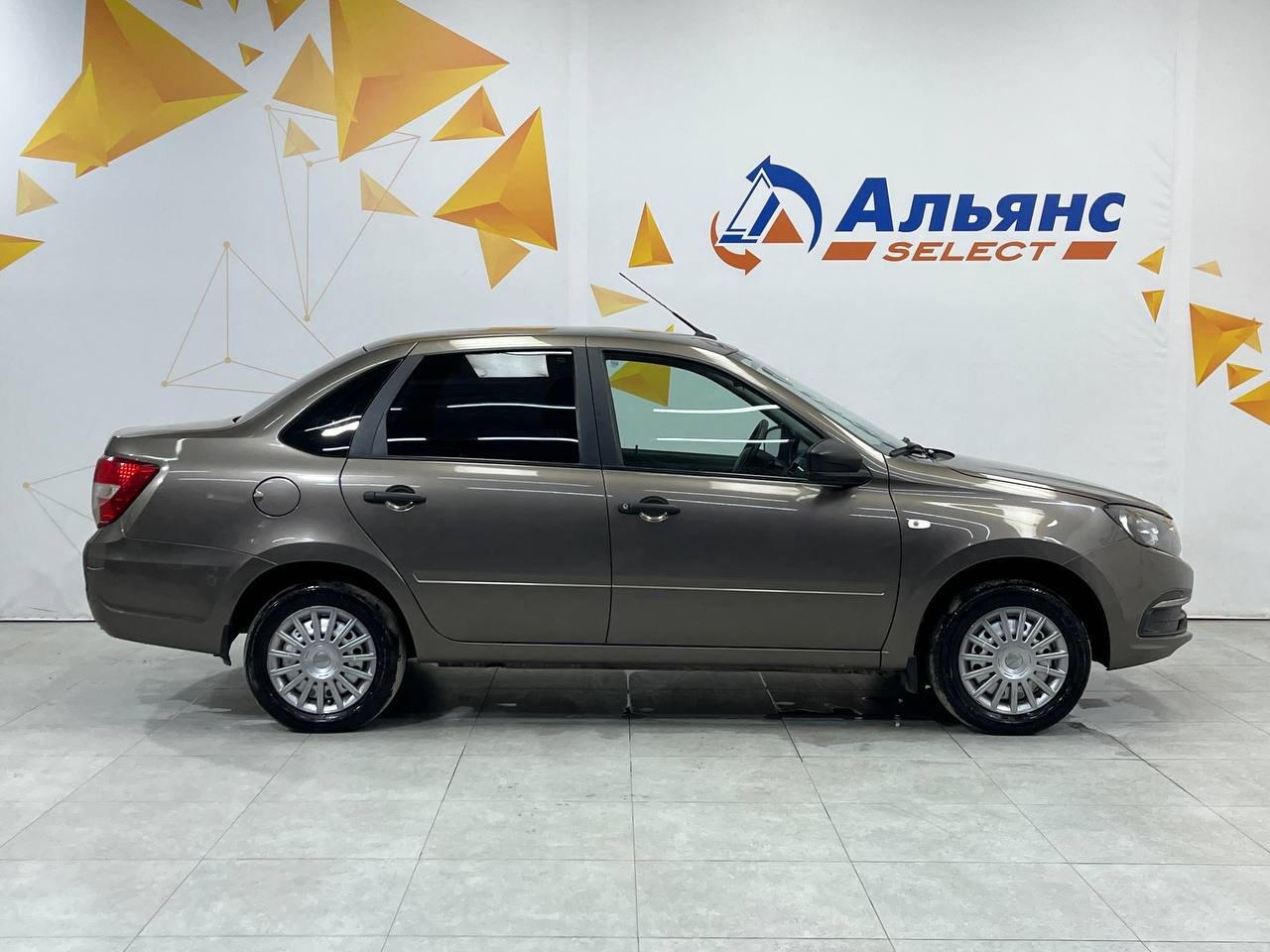 LADA GRANTA