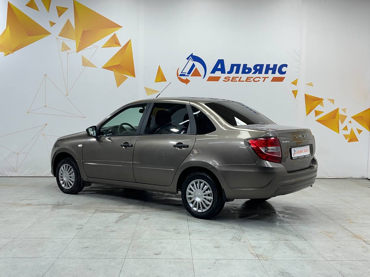 LADA GRANTA