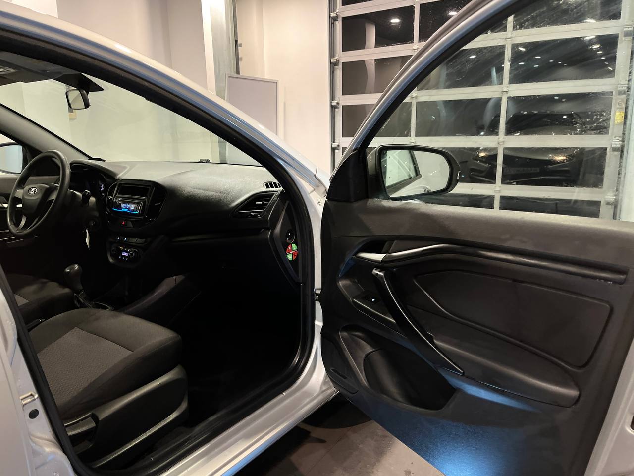 LADA VESTA