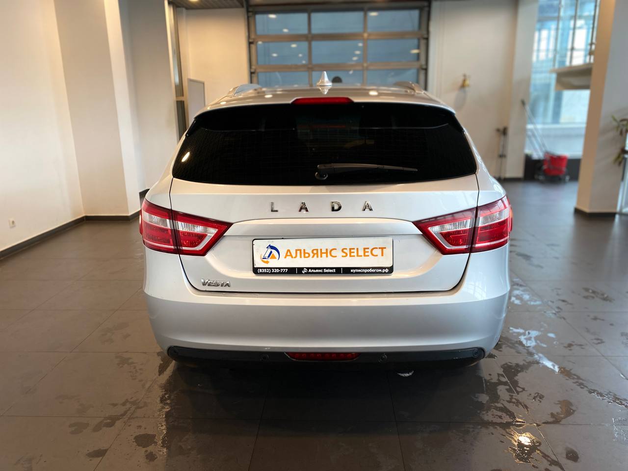 LADA VESTA
