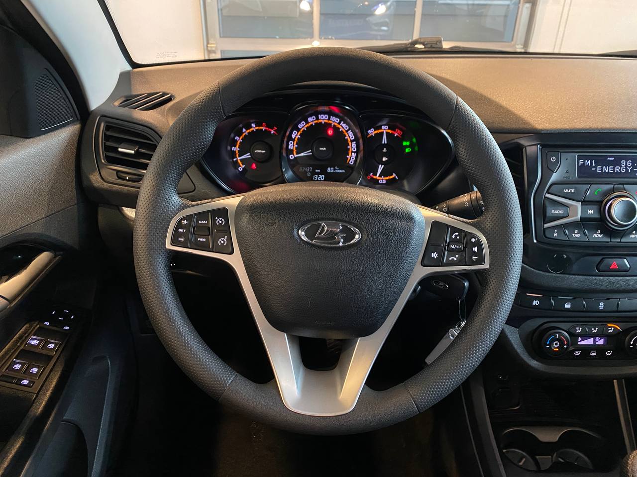 LADA VESTA