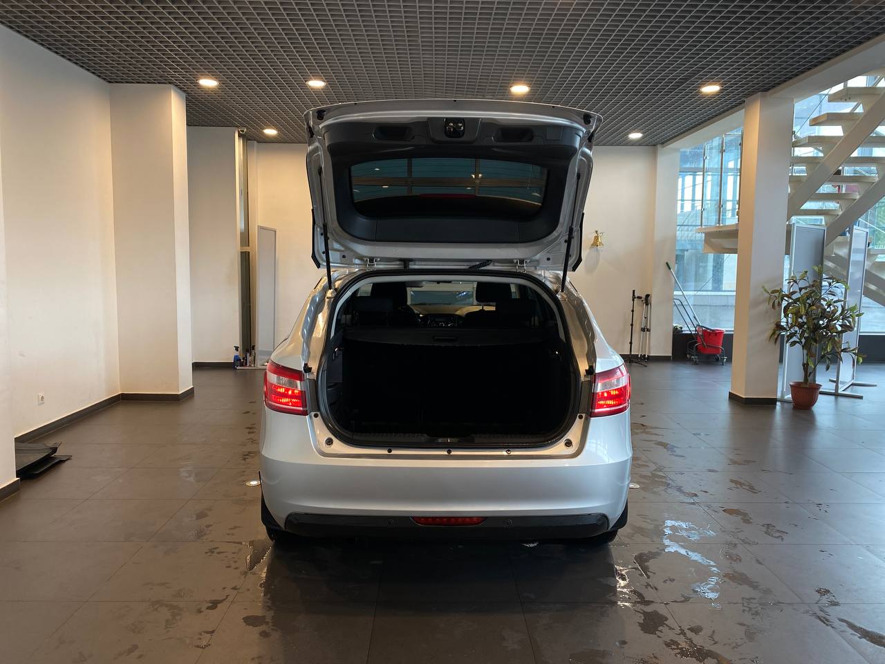 LADA VESTA