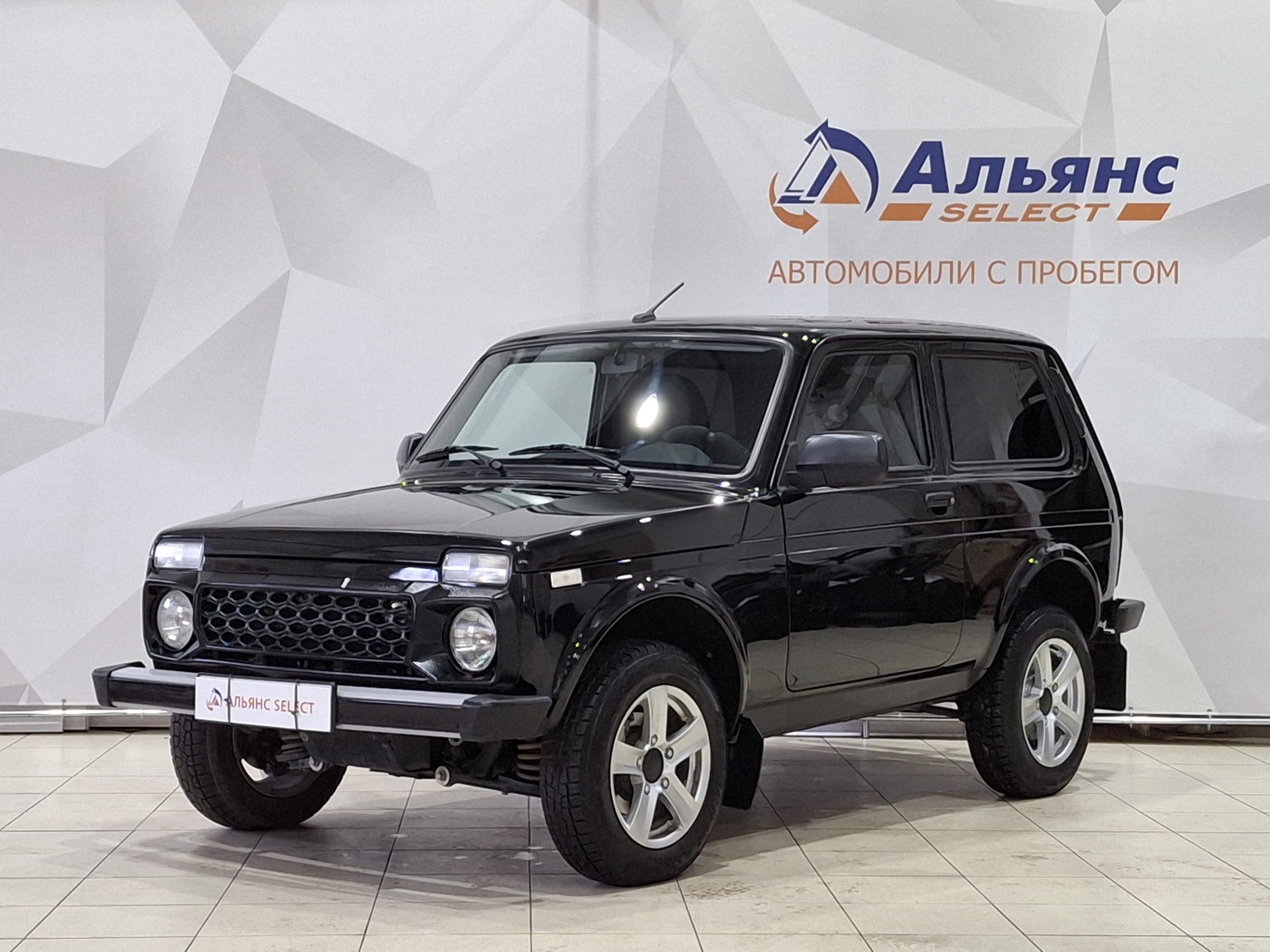 LADA NIVA TRAVEL