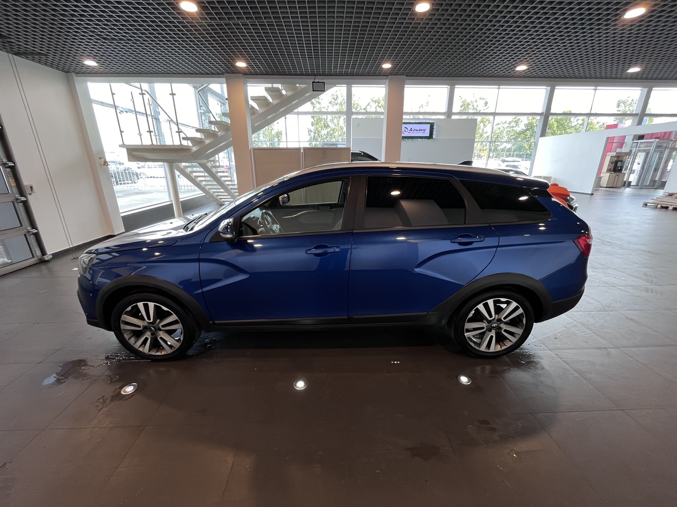 LADA VESTA