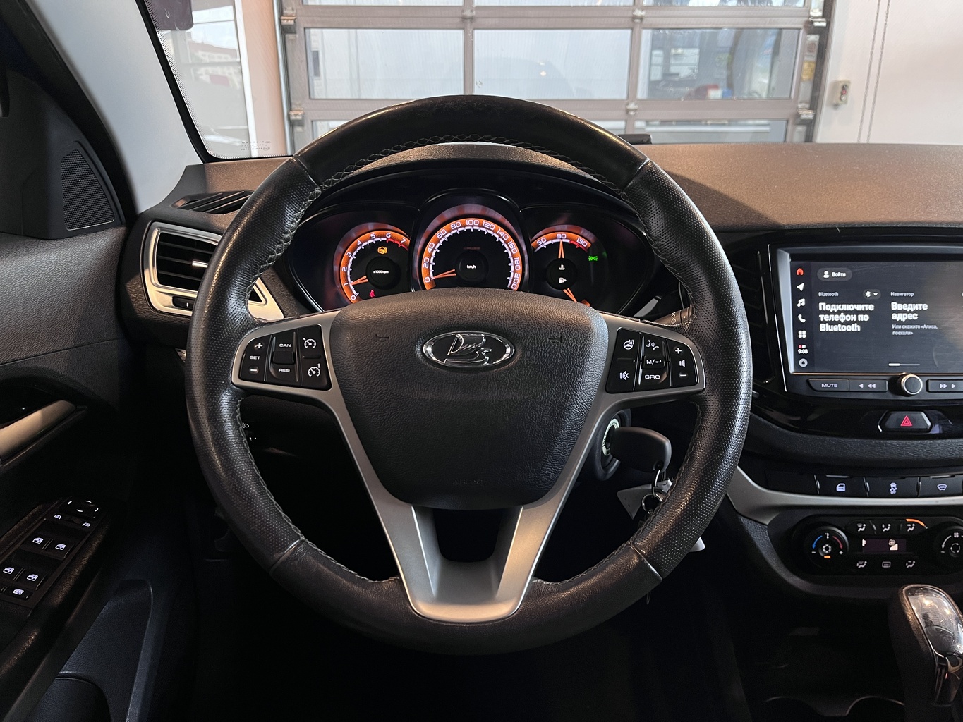 LADA VESTA