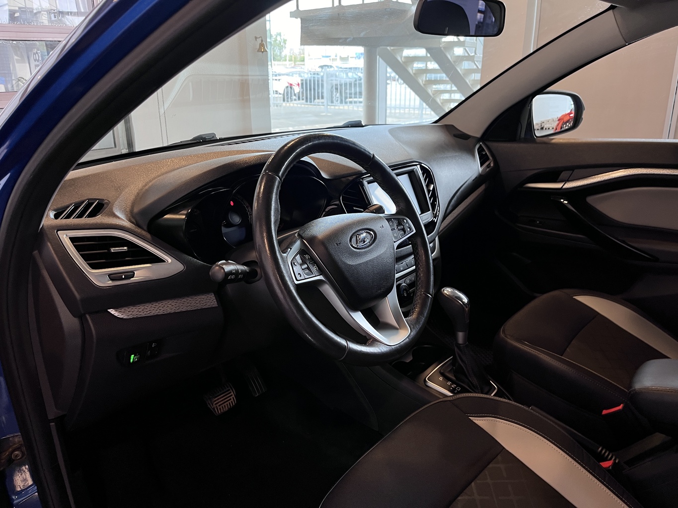 LADA VESTA