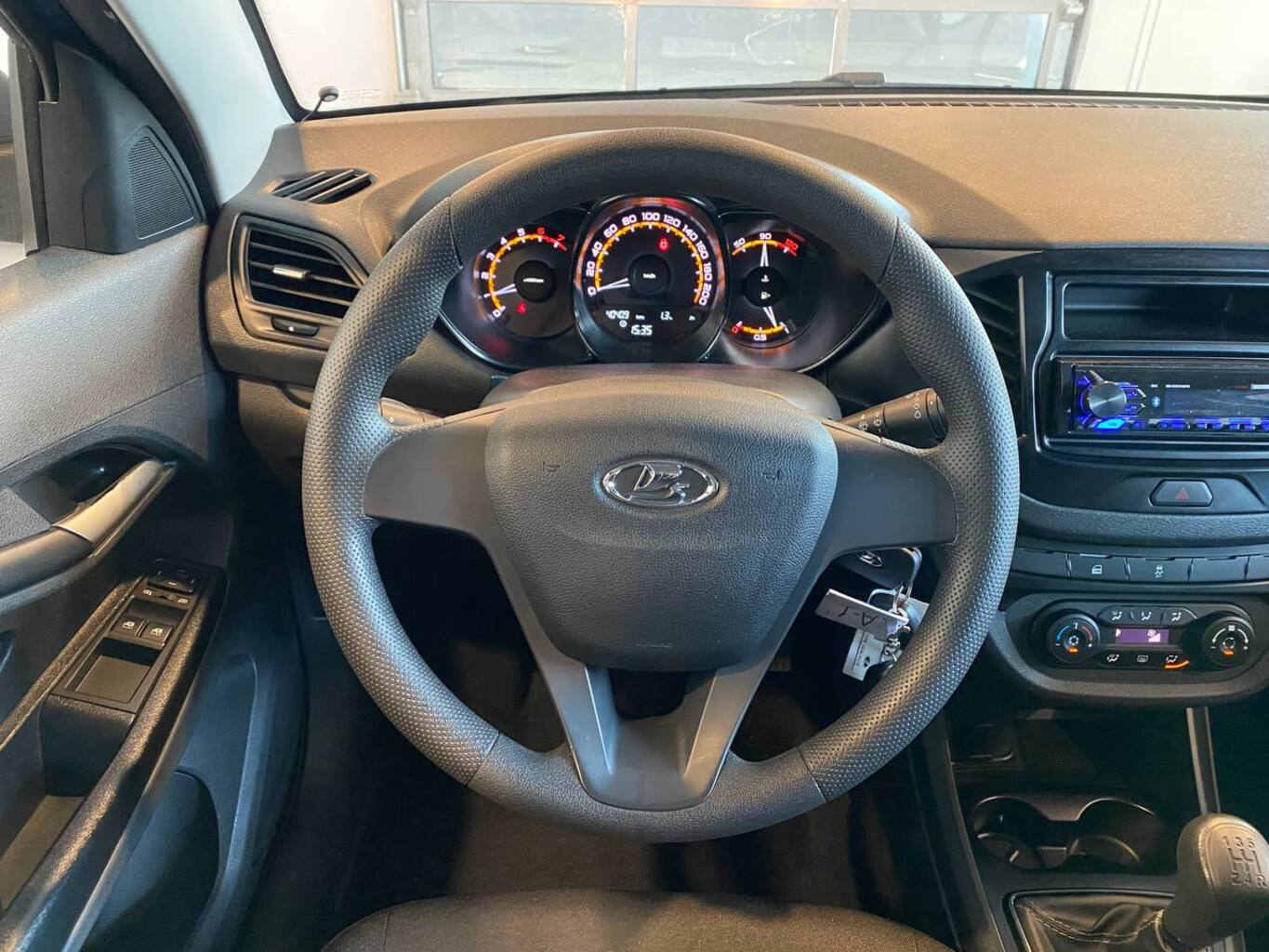 LADA VESTA