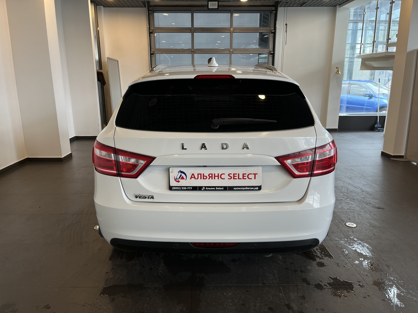 LADA VESTA