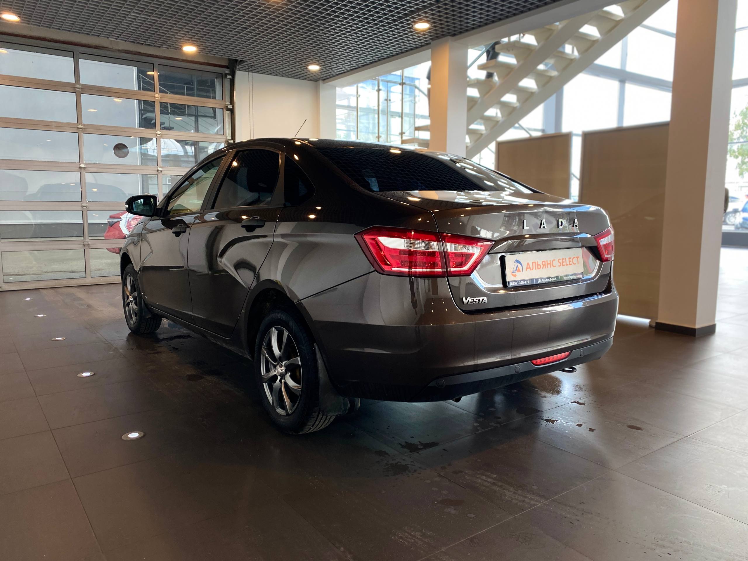 LADA VESTA