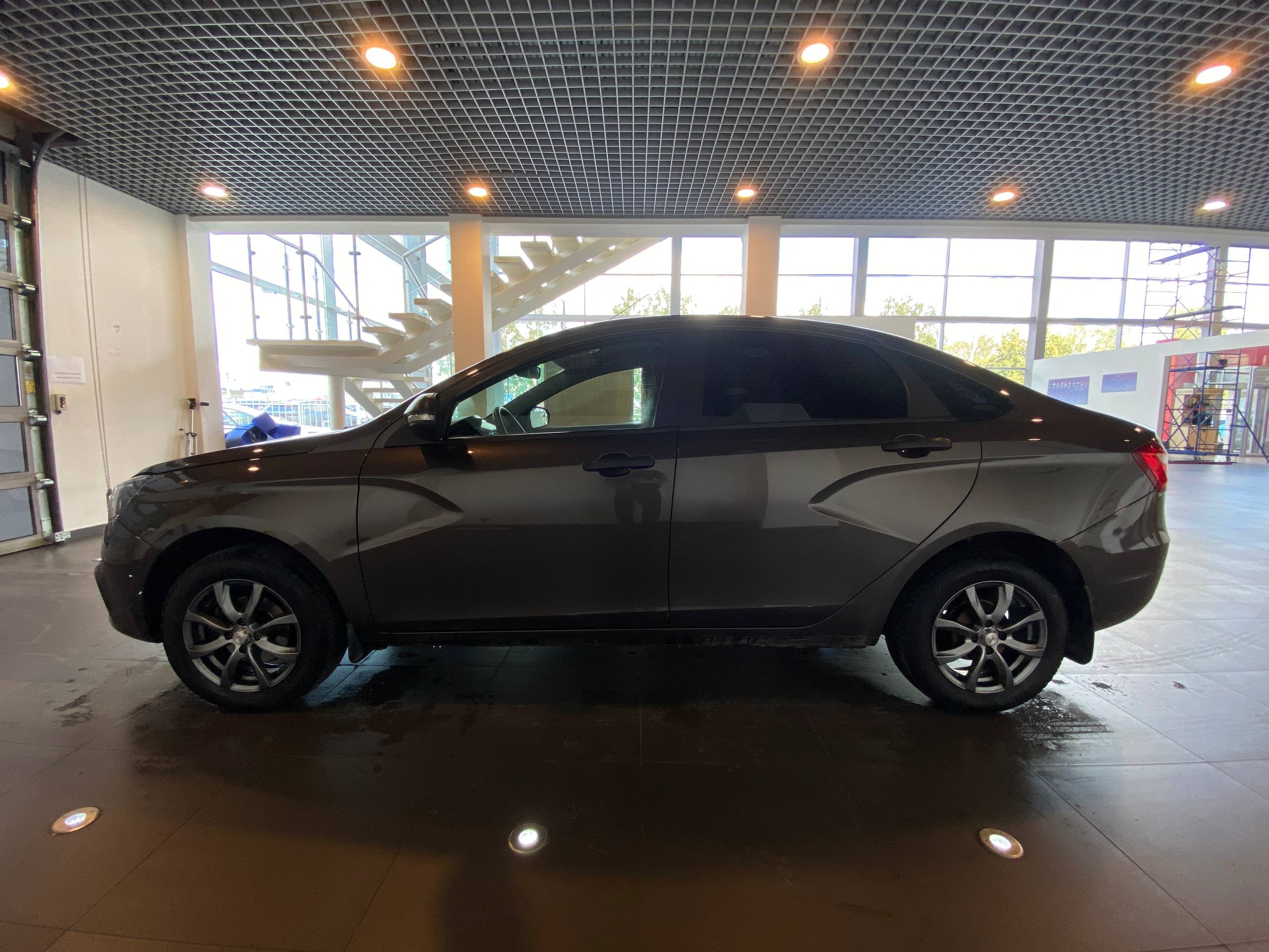 LADA VESTA