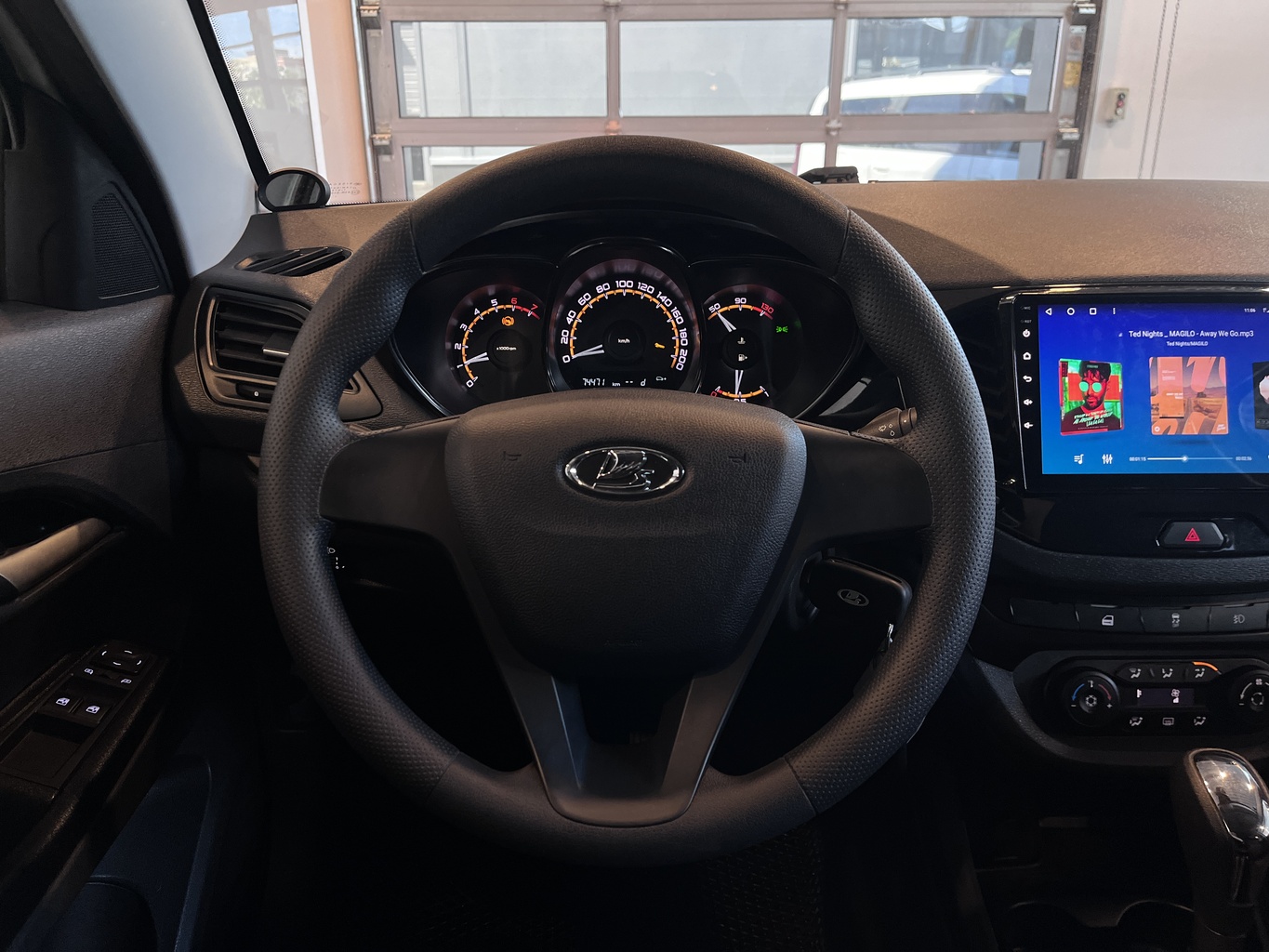 LADA VESTA