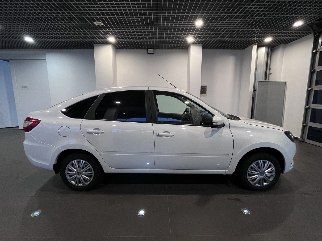 LADA GRANTA