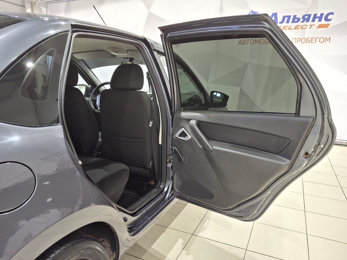 LADA GRANTA