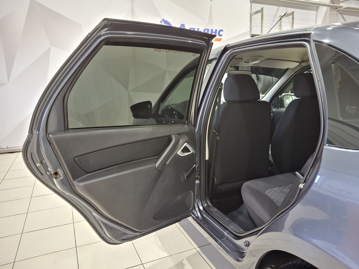 LADA GRANTA