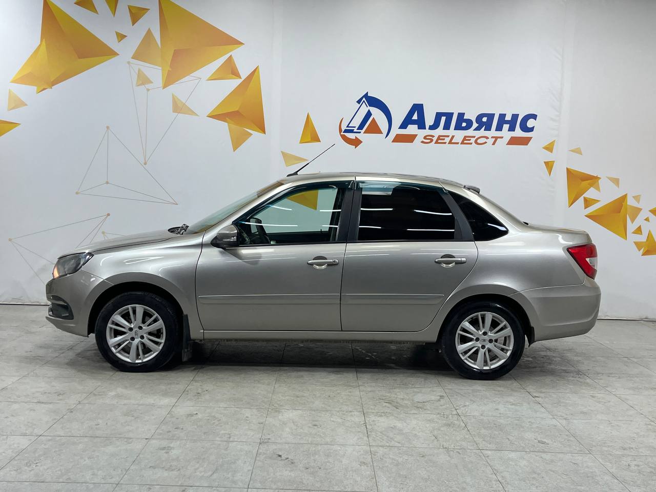 LADA GRANTA