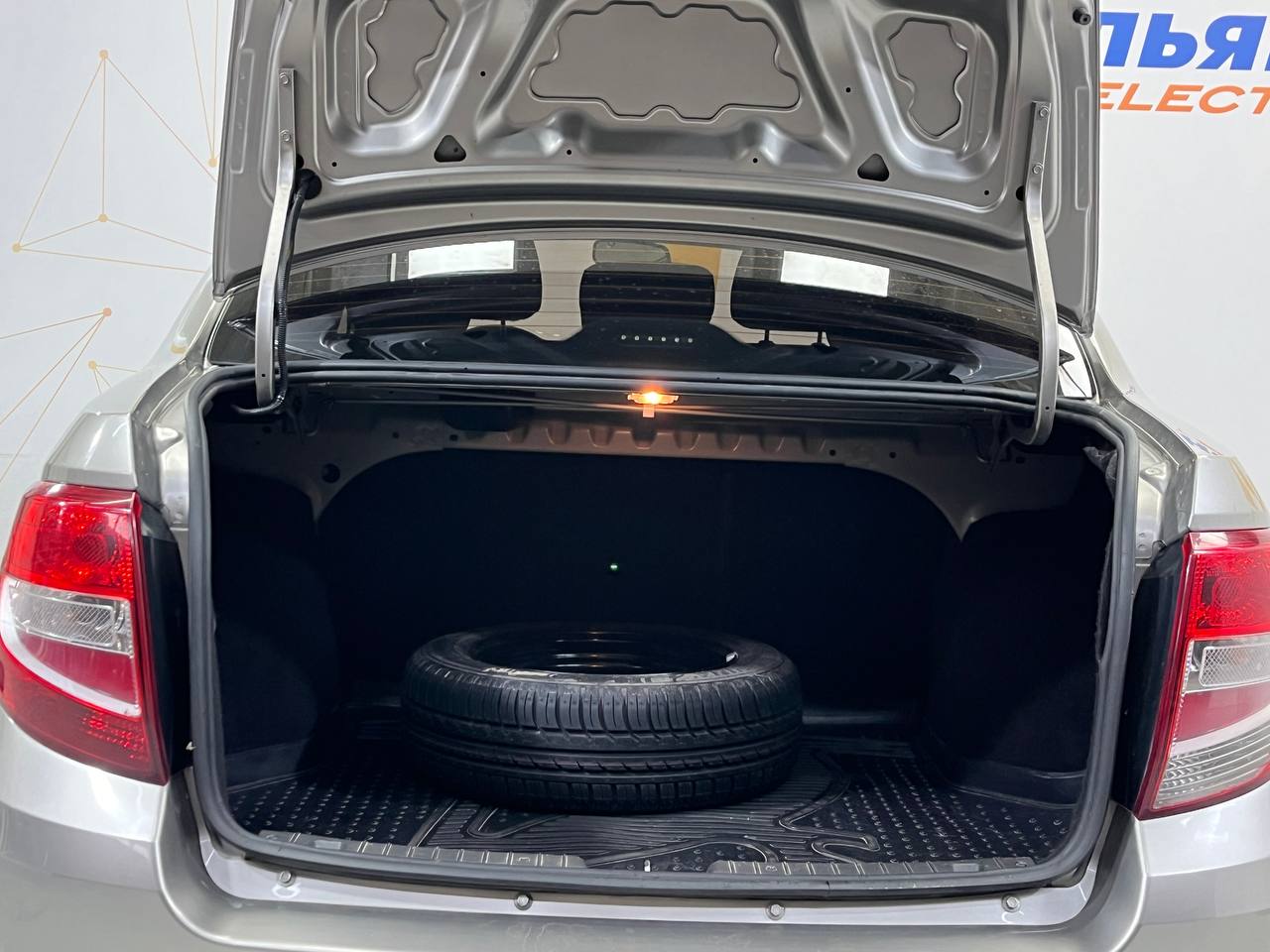 LADA GRANTA