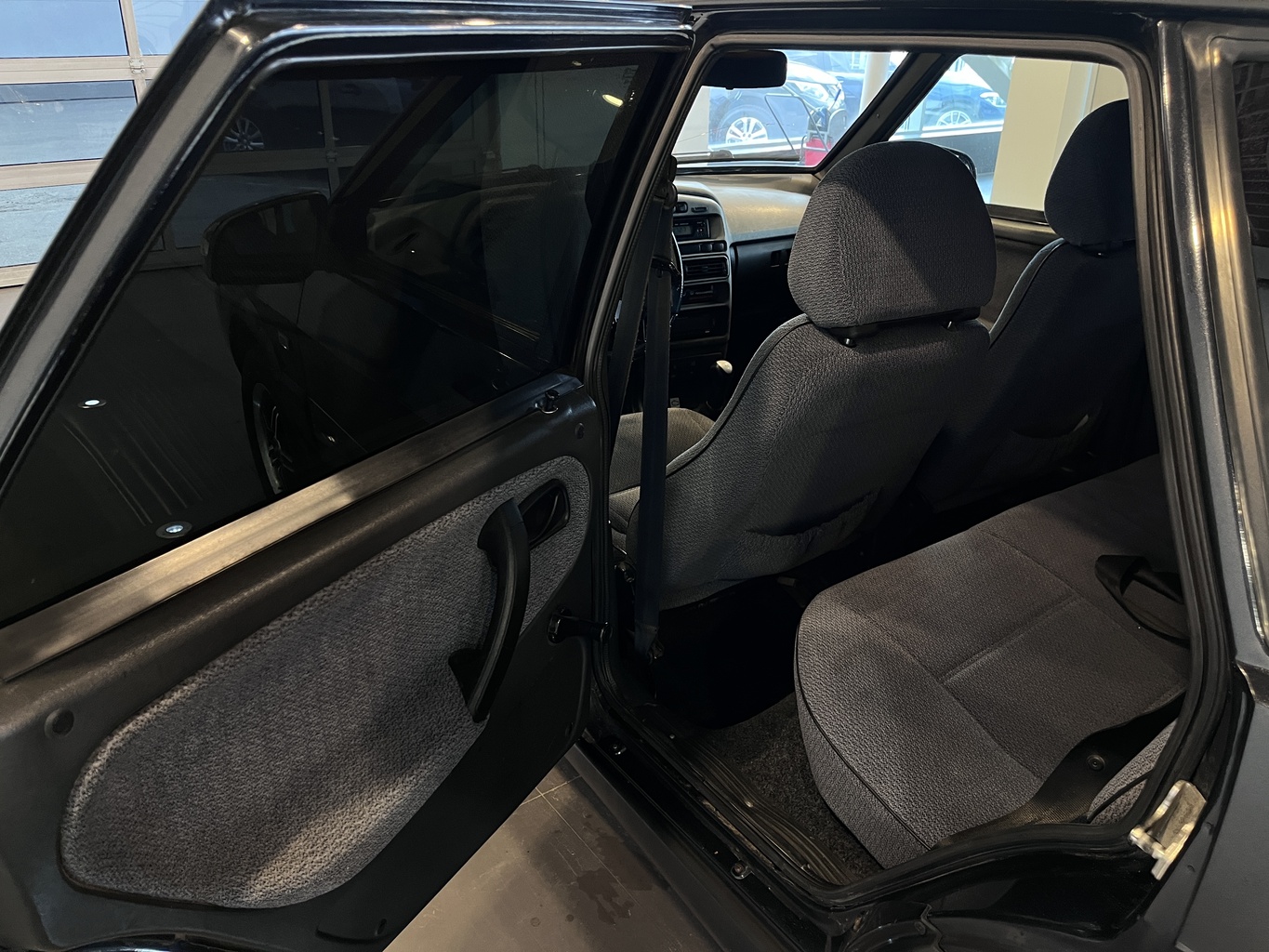 LADA 2114